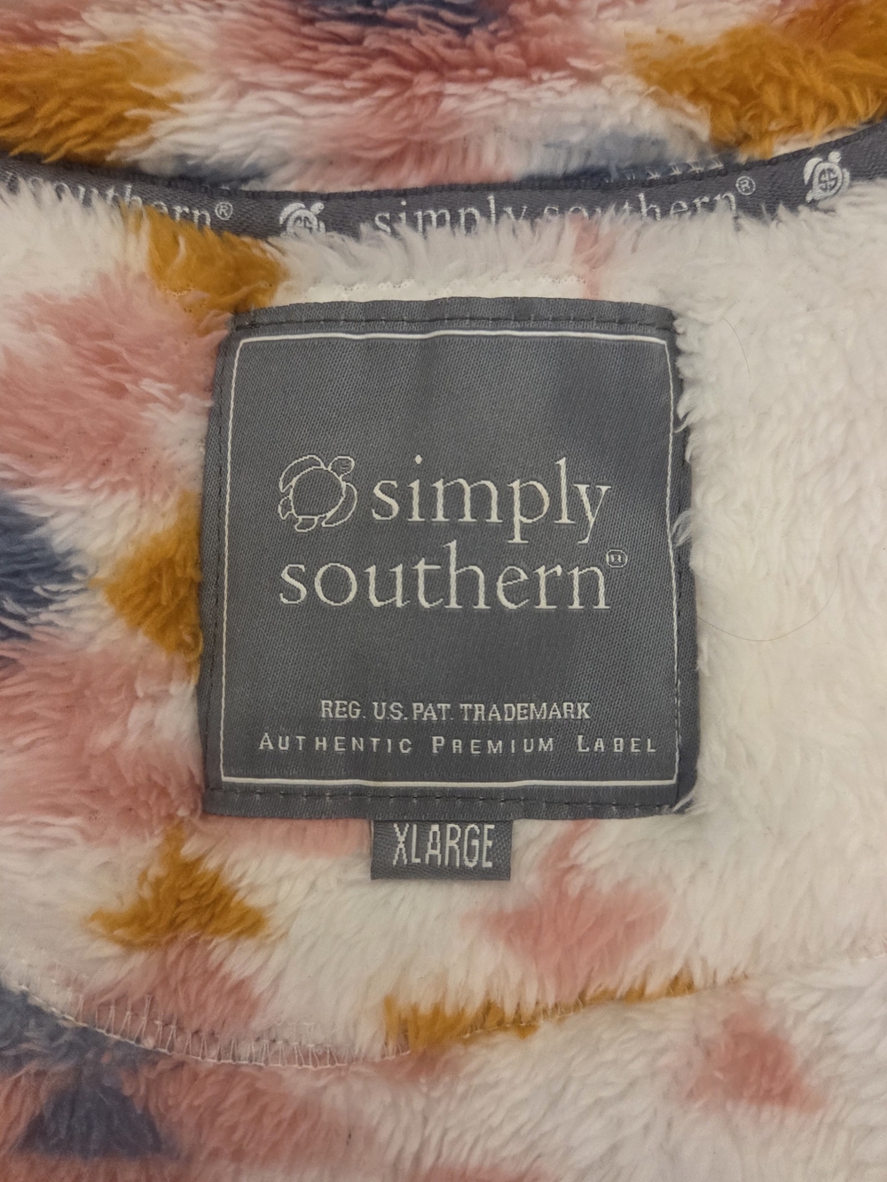 Simply Southern Pink Sherpa Pullover with Multicolor Aztec Print - Picture 4 of 8